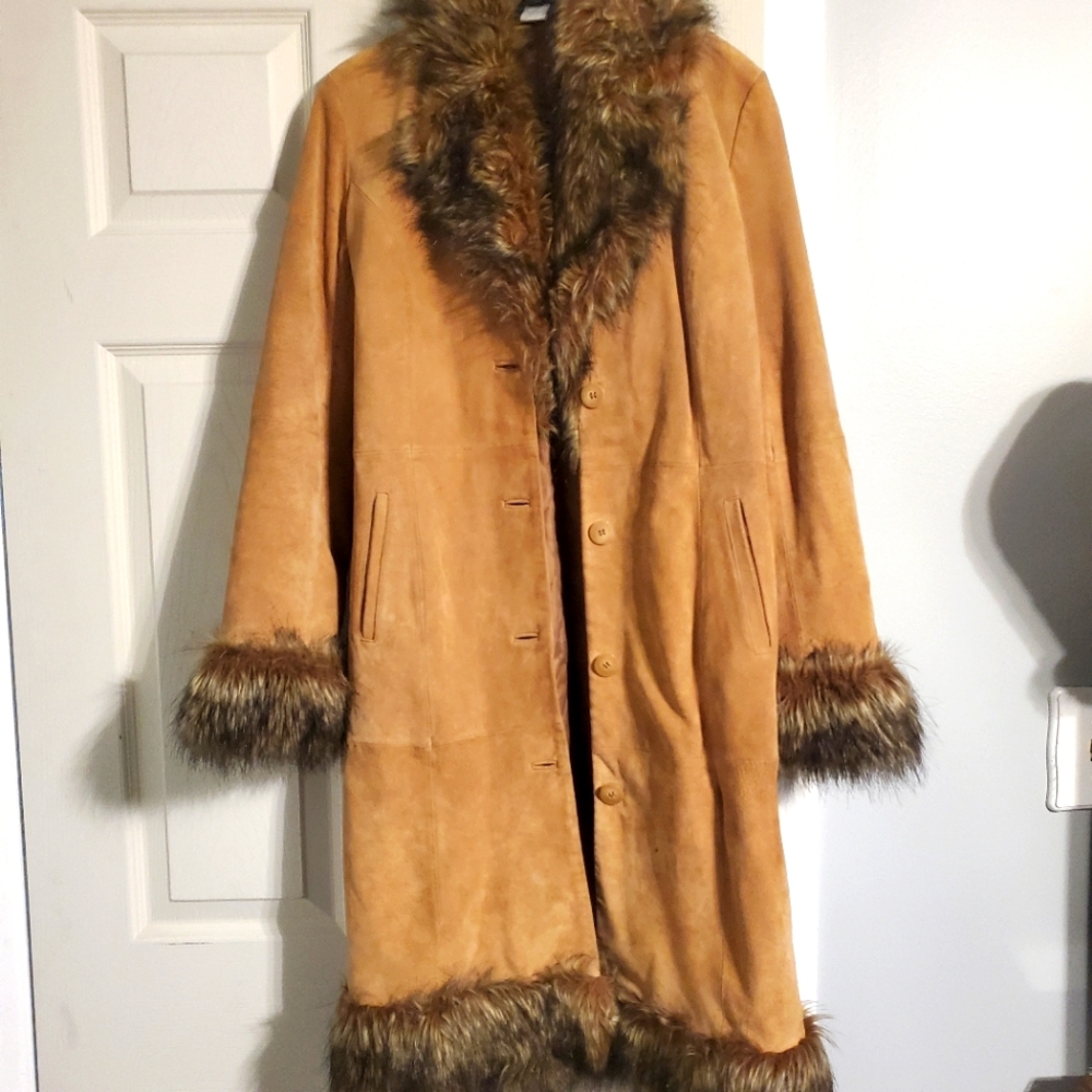 Tan long furry trenchcoat size small
